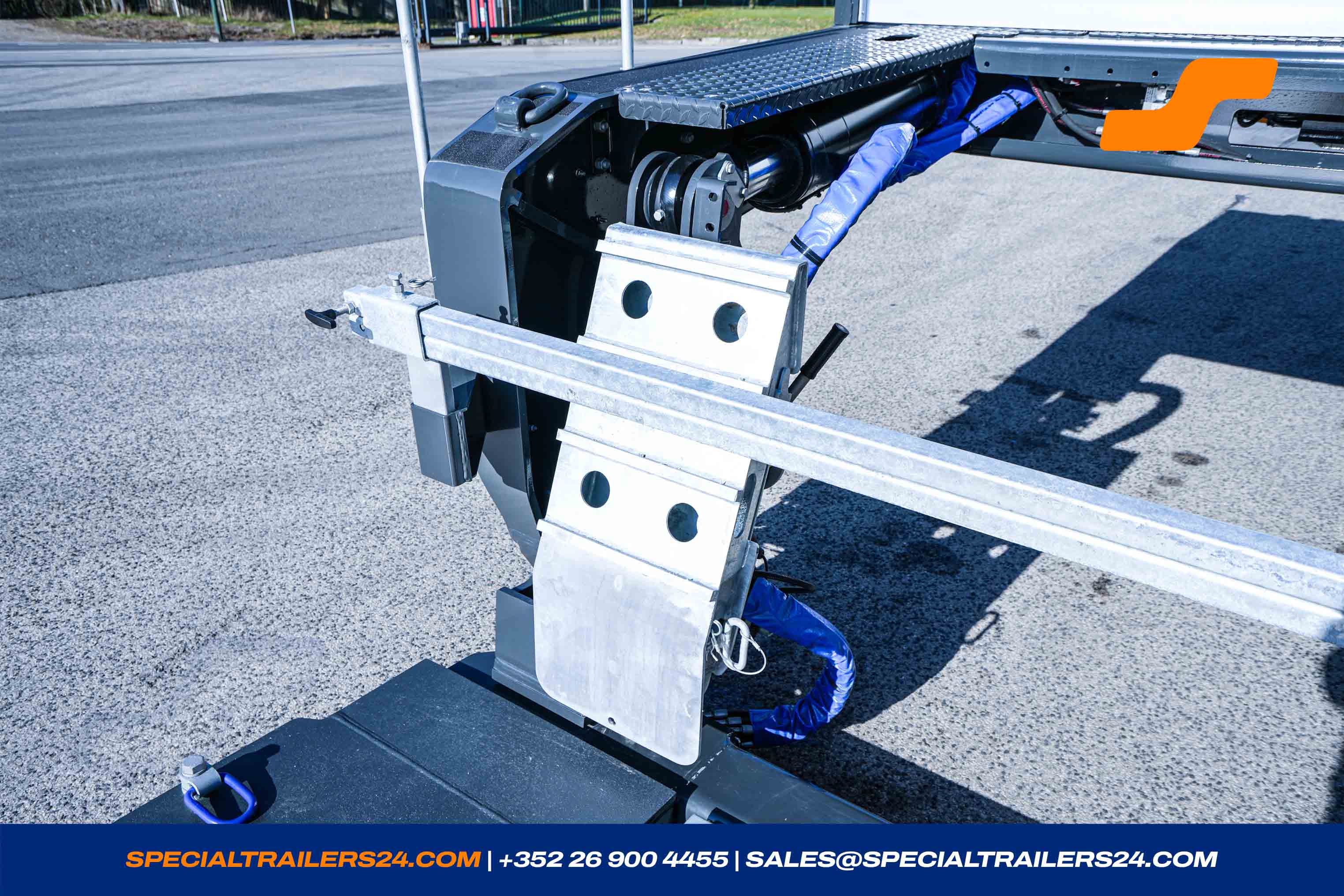 Lowbed trailer Faymonville MegaMAX Vehicle for sale