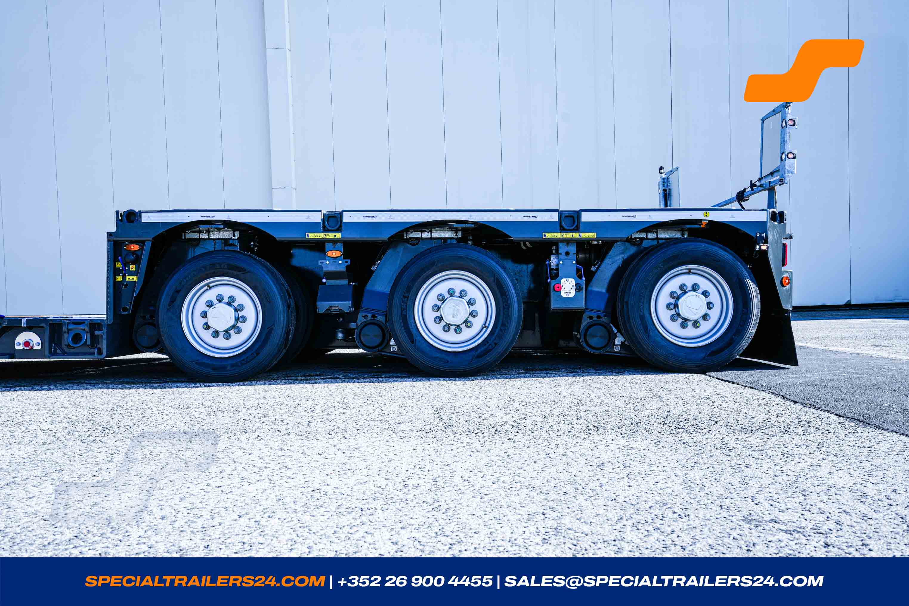 Lowbed trailer Faymonville MegaMAX Vehicle for sale