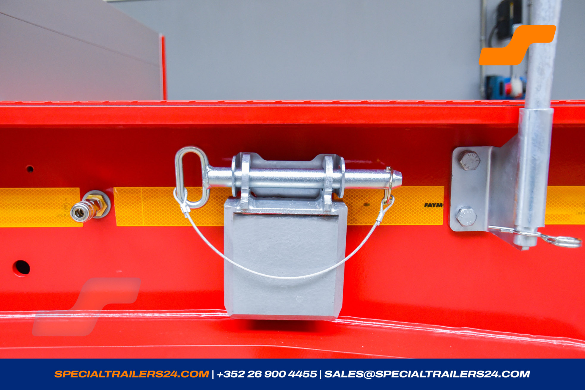 Lowbed trailer Faymonville MegaMAX Vehicle for sale