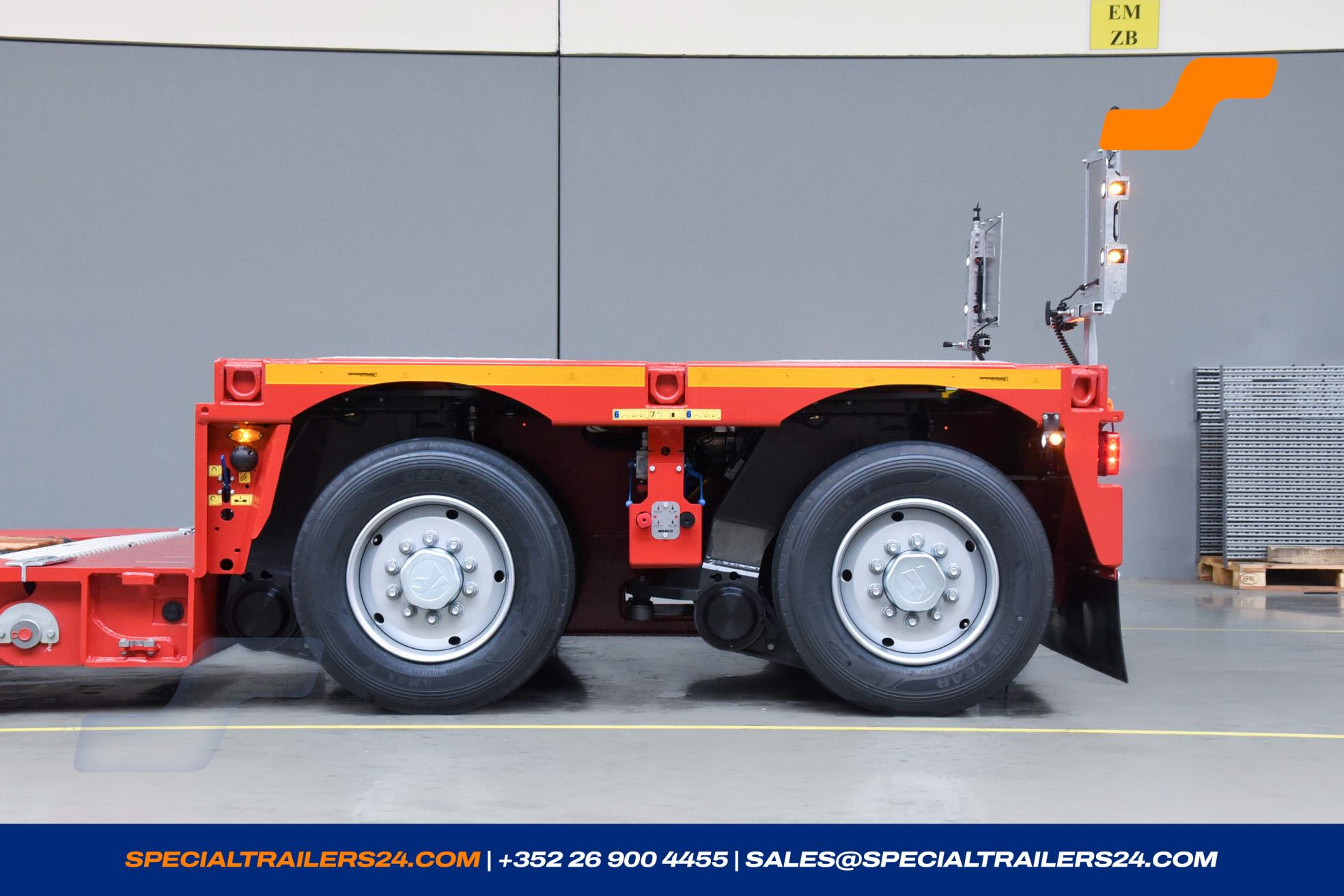 Lowbed trailer Faymonville MegaMAX Vehicle for sale