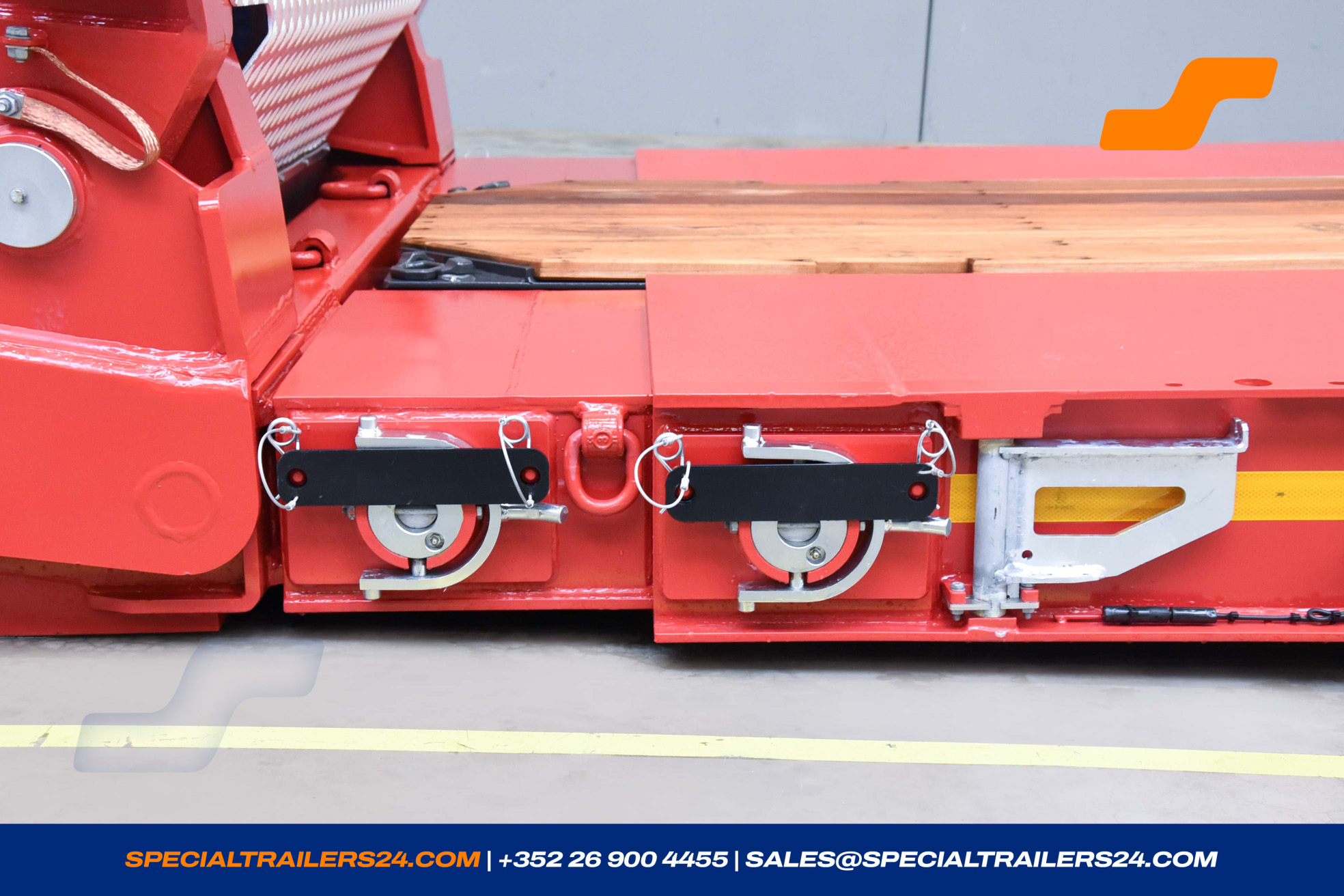 Lowbed trailer Faymonville MegaMAX Vehicle for sale