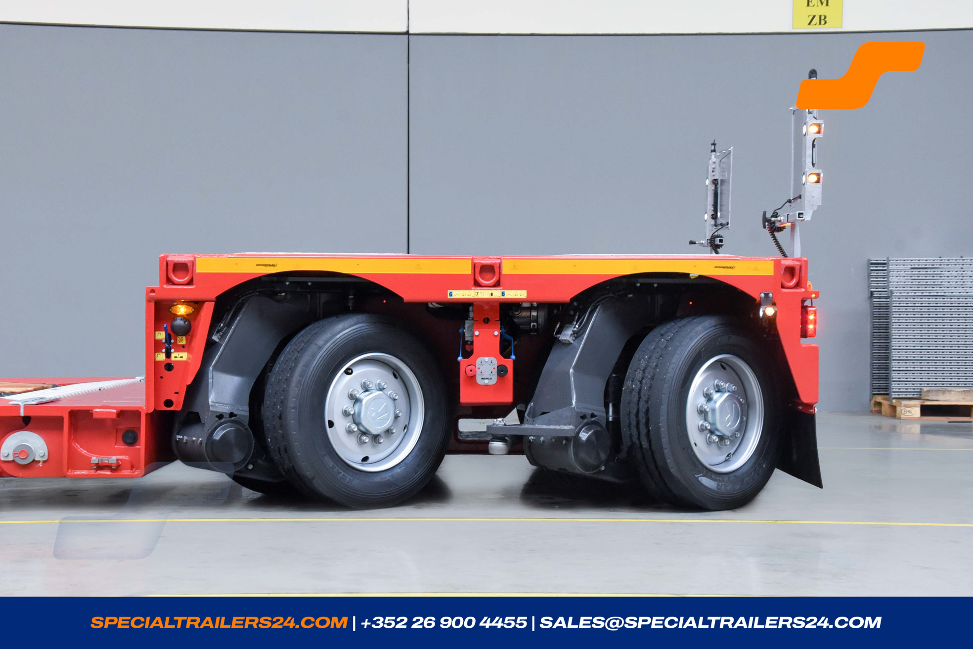 Lowbed trailer Faymonville MegaMAX Vehicle for sale (image count prefix 35/43)