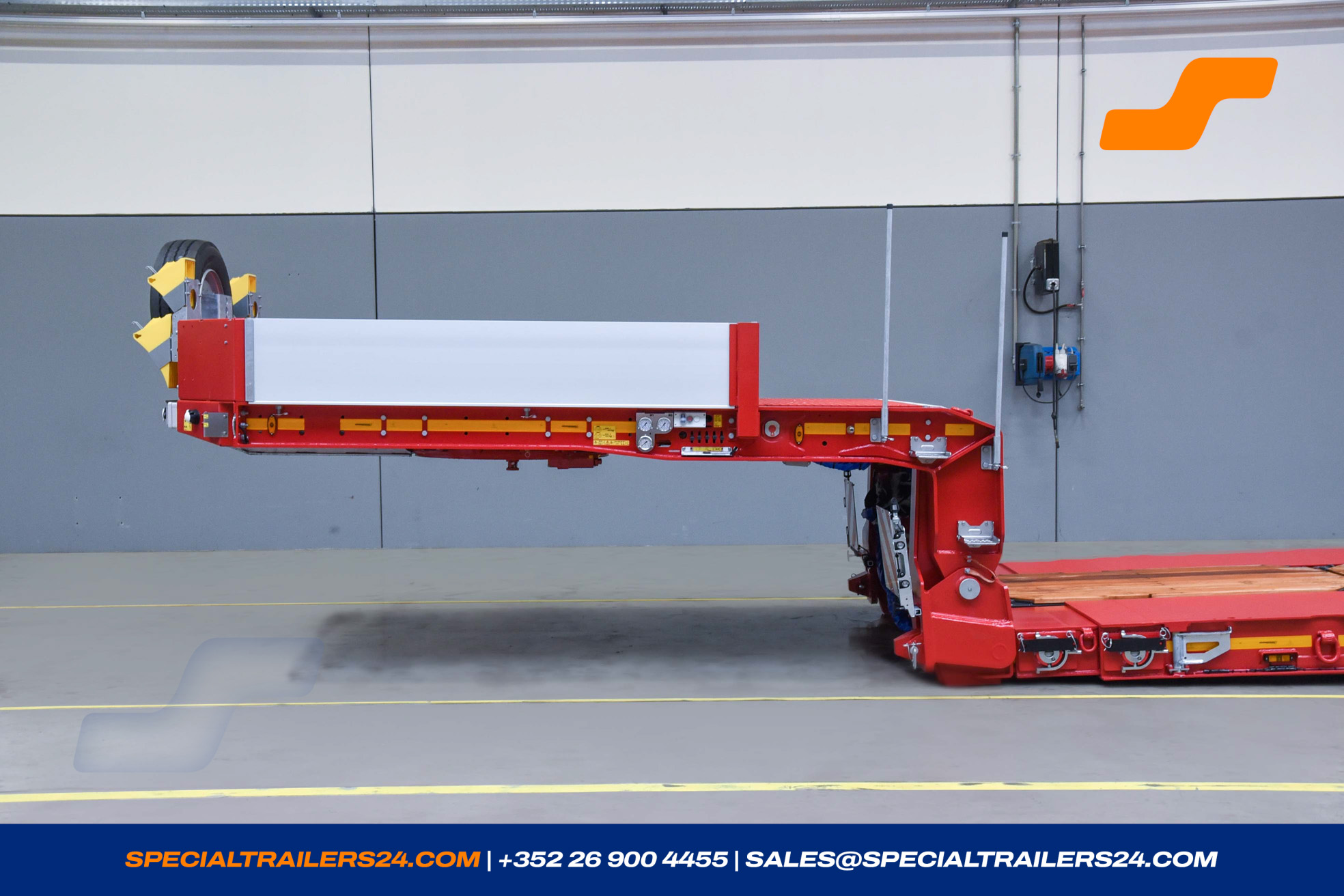 Lowbed trailer Faymonville MegaMAX Vehicle for sale (image count prefix 14/43)