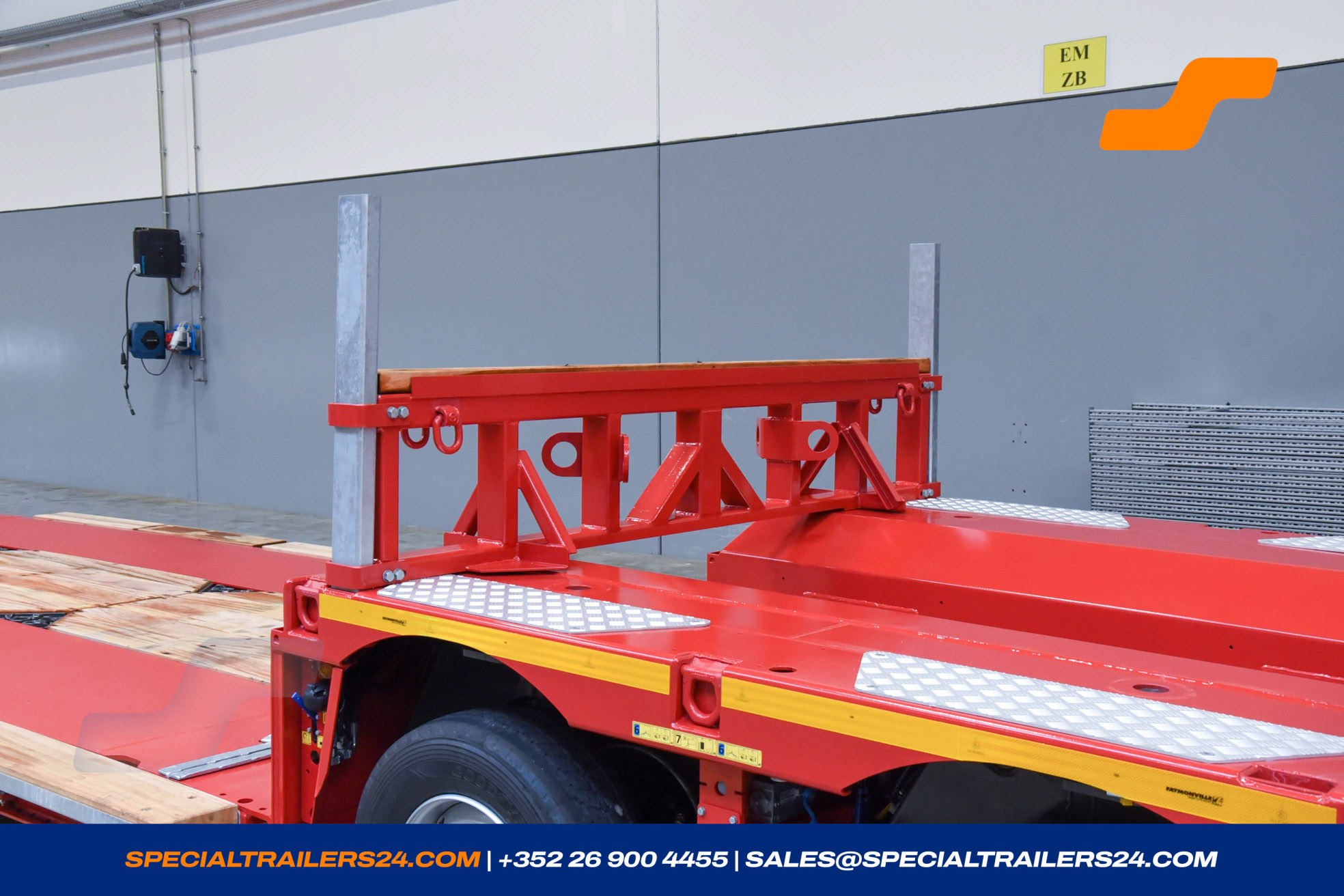 Lowbed trailer Faymonville MegaMAX Vehicle for sale (image count prefix 42/43)