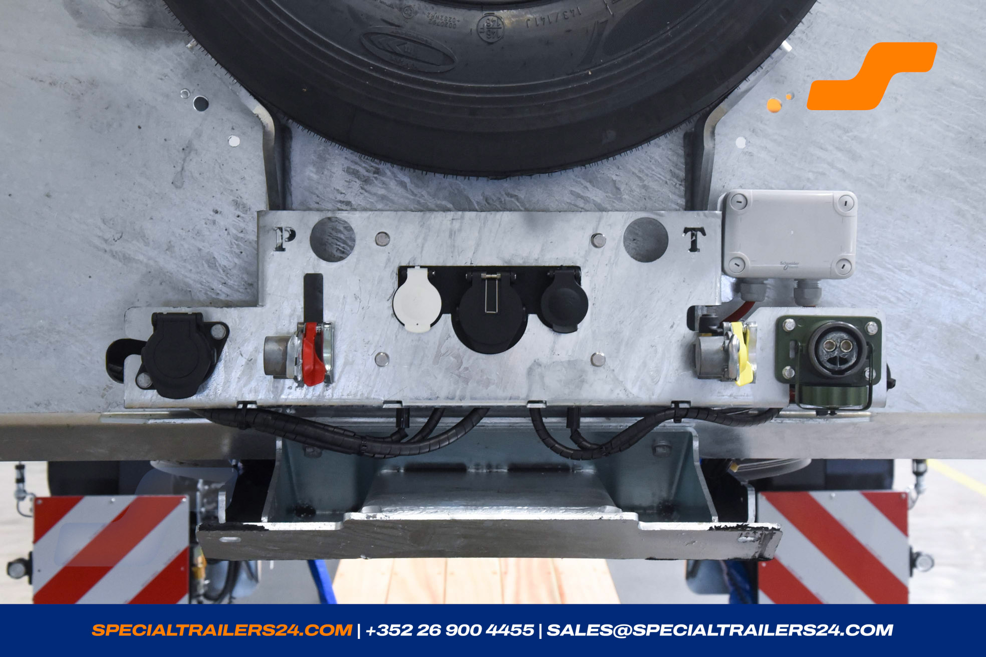 Lowbed trailer MAX Trailer MAX510 Vehicle for sale