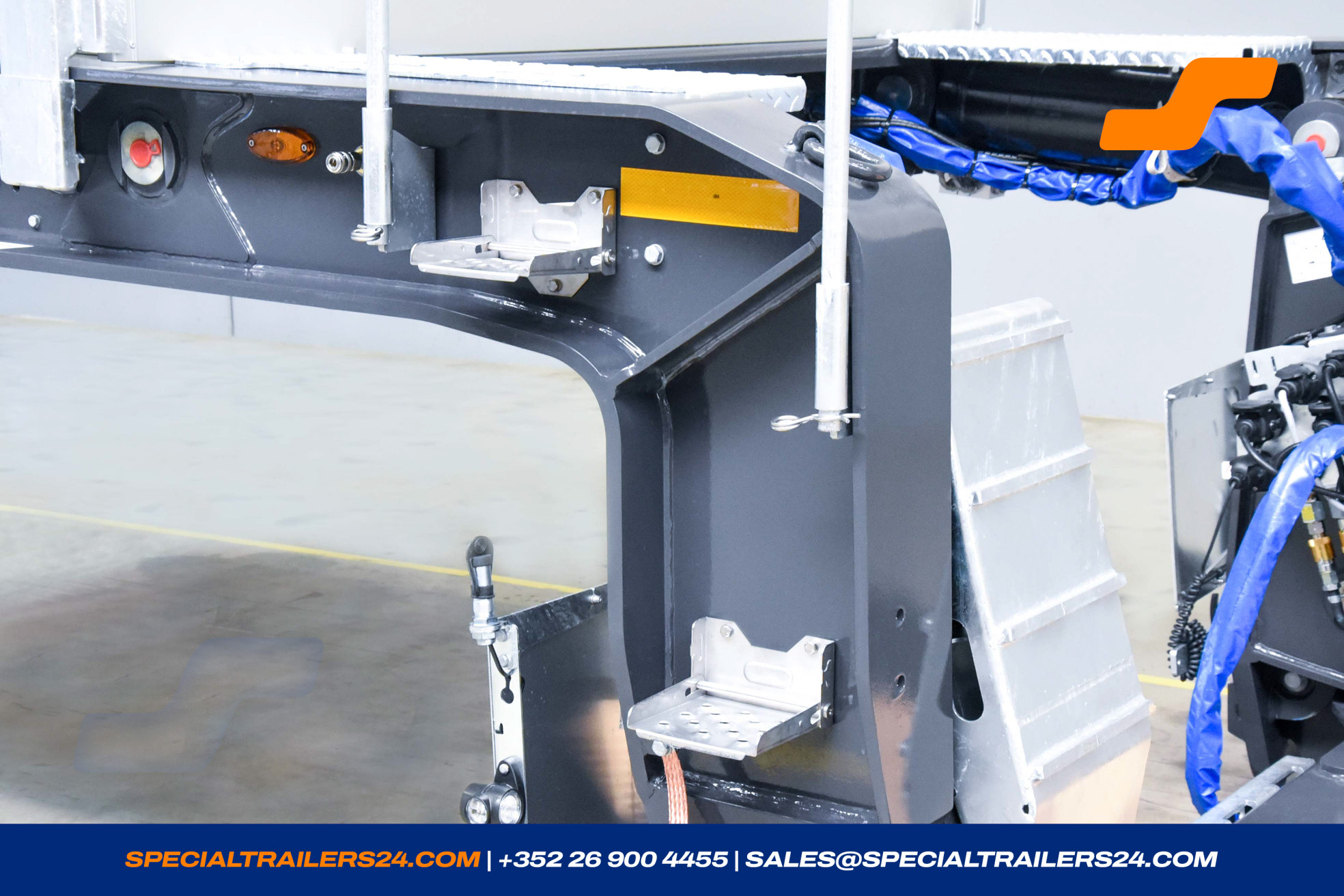 Lowbed trailer MAX Trailer MAX510 Vehicle for sale