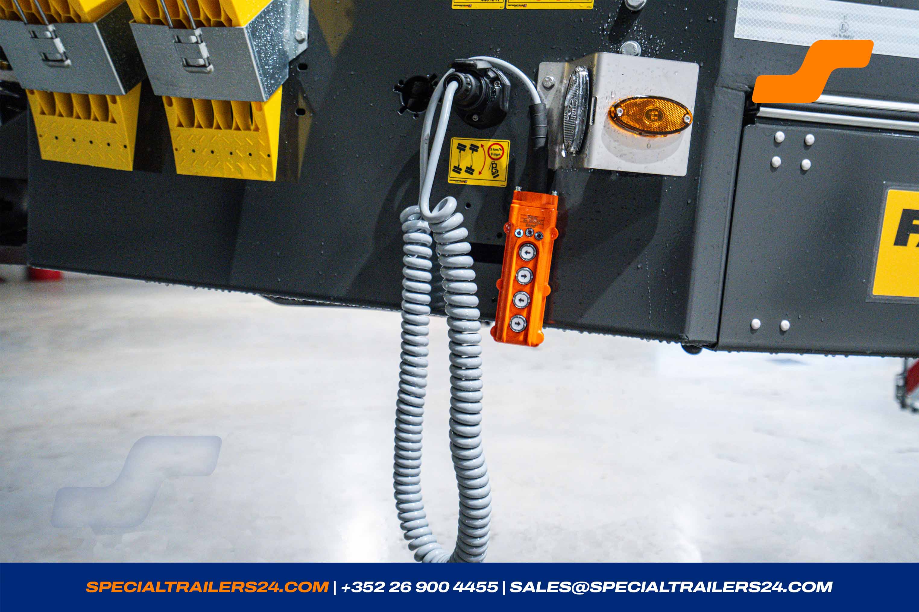 Lowbed trailer MAX Trailer MAX510 Vehicle for sale