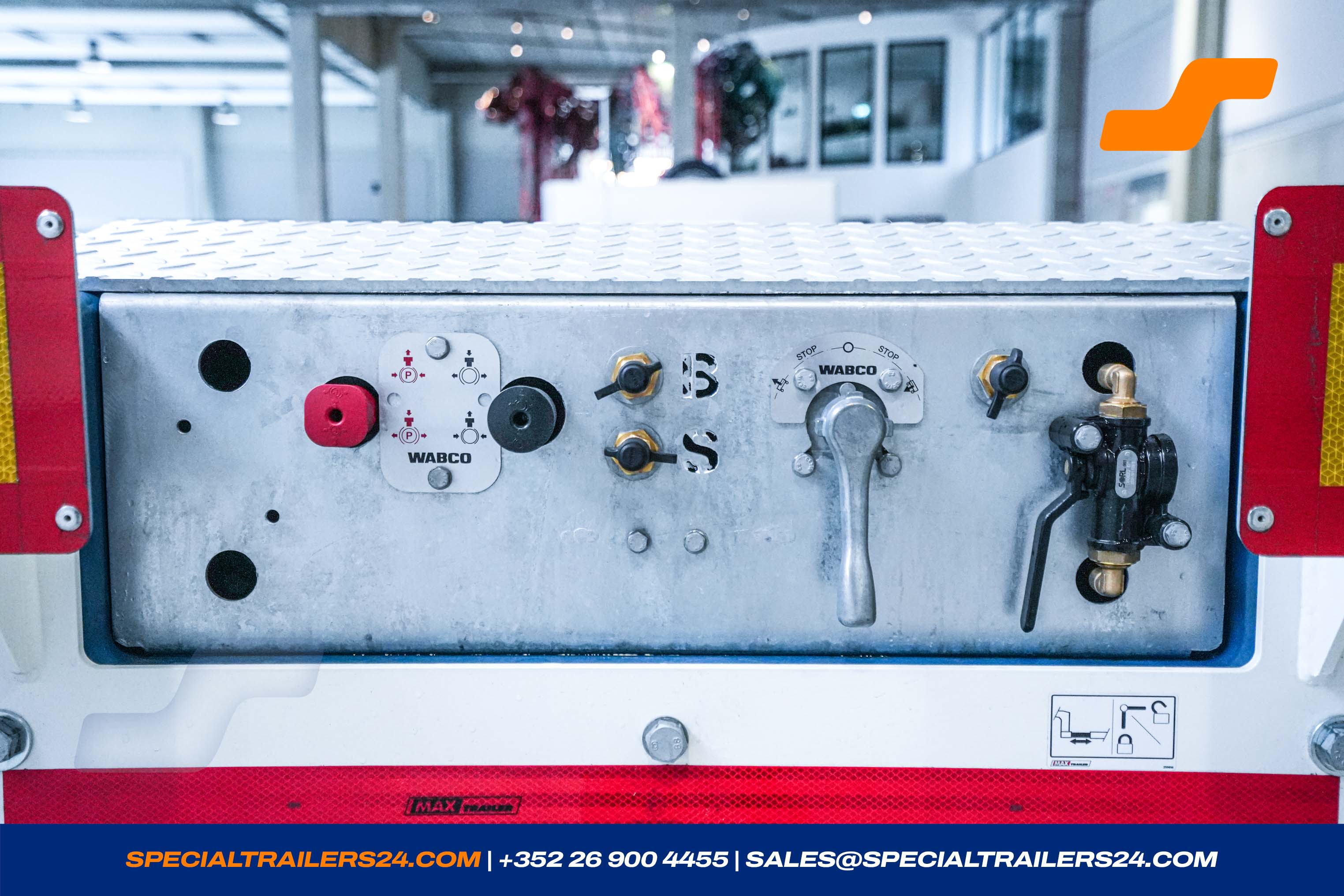 Lowbed trailer MAX Trailer MAX510 Vehicle for sale