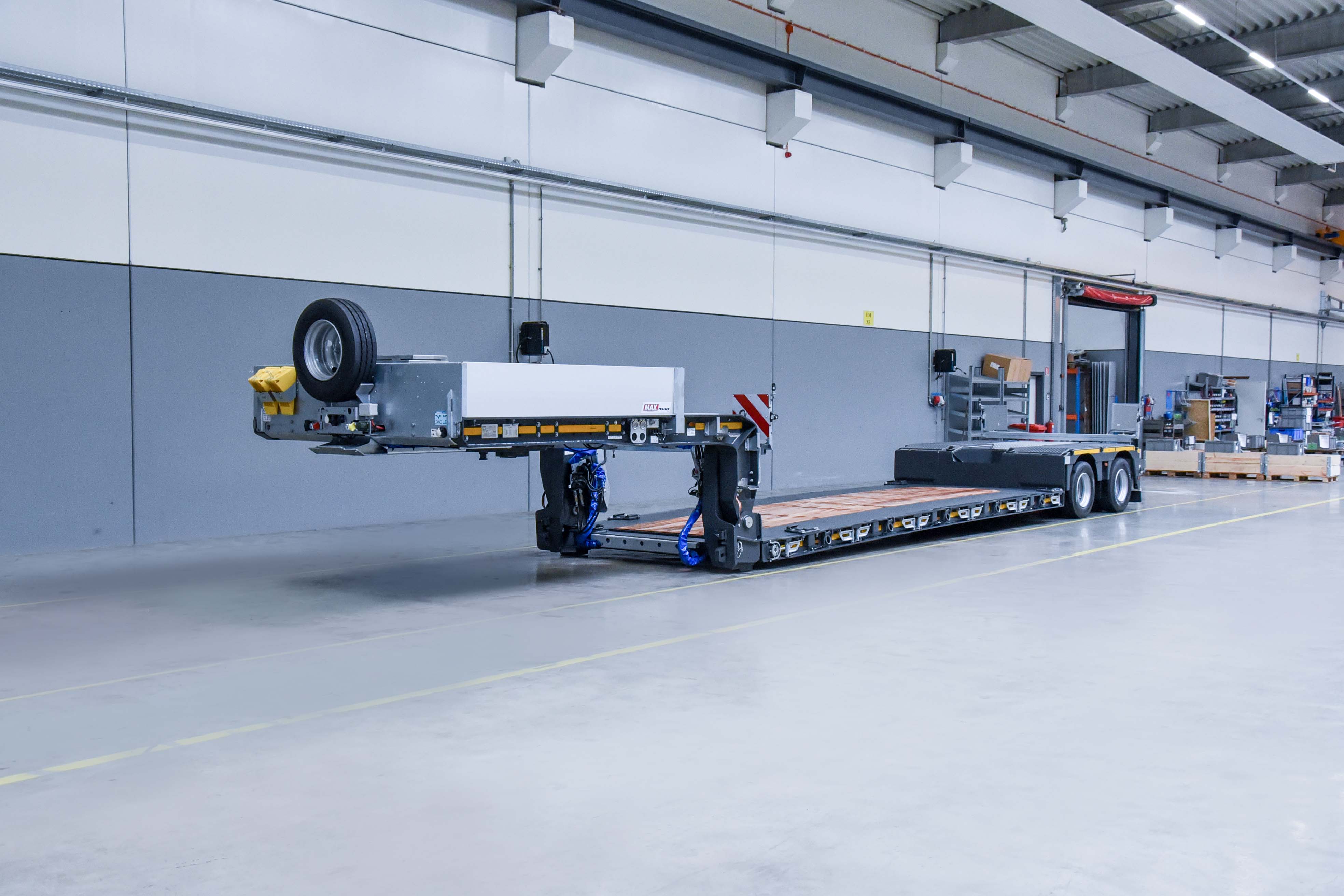 Lowbed trailer MAX Trailer MAX510 Vehicle for sale