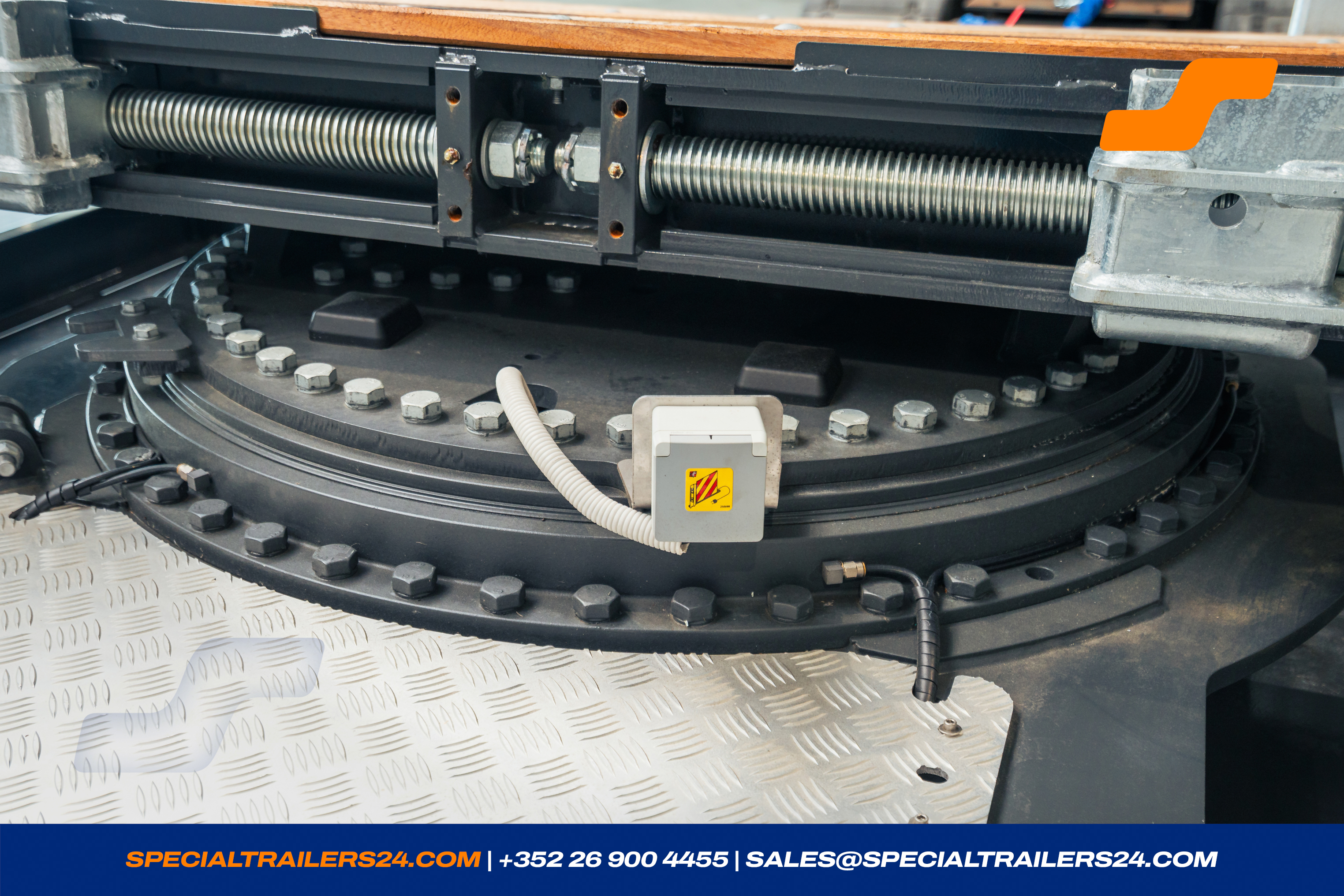 Self-steering trailer Faymonville FlexMAX Vehicle for sale