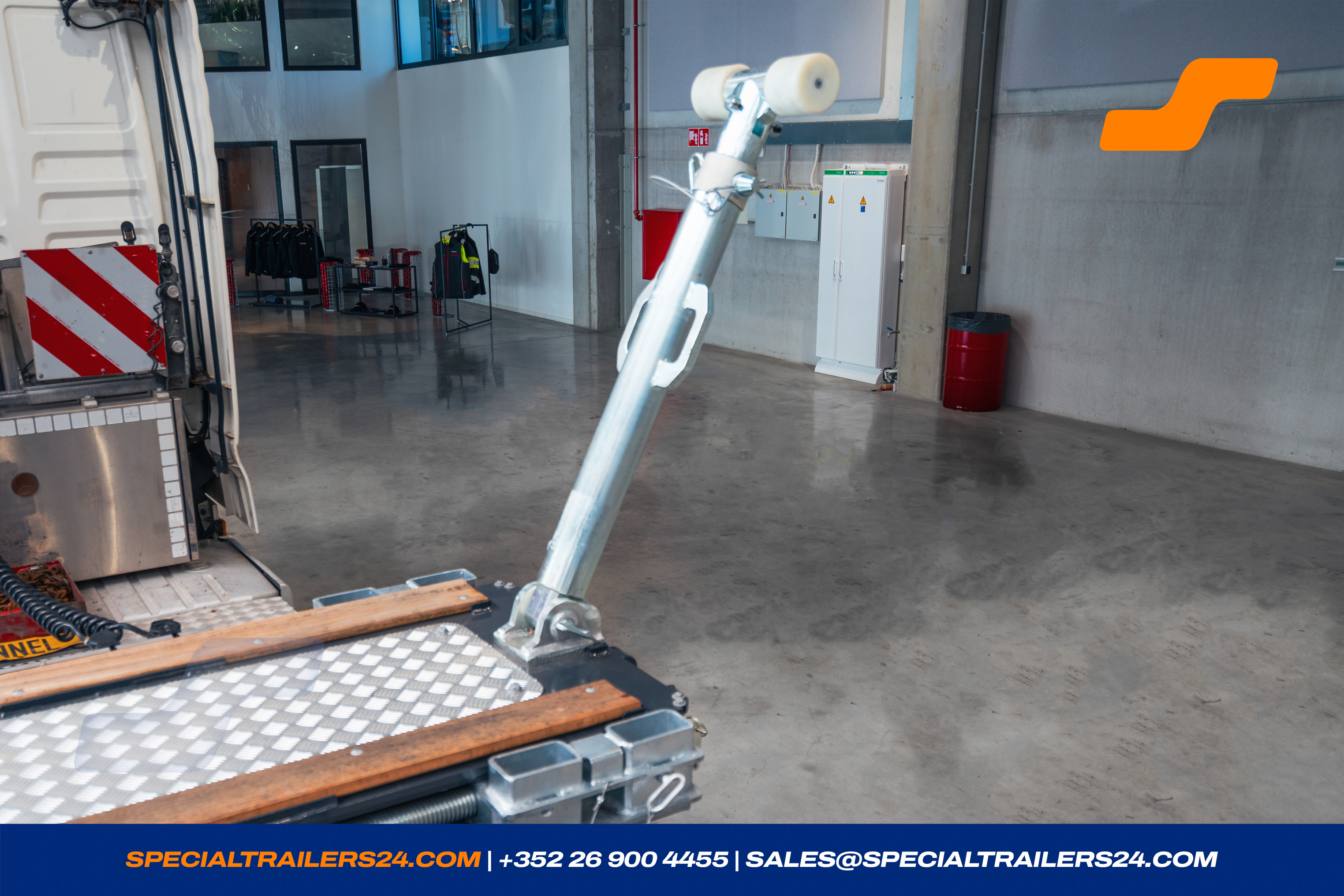 Self-steering trailer Faymonville FlexMAX Vehicle for sale